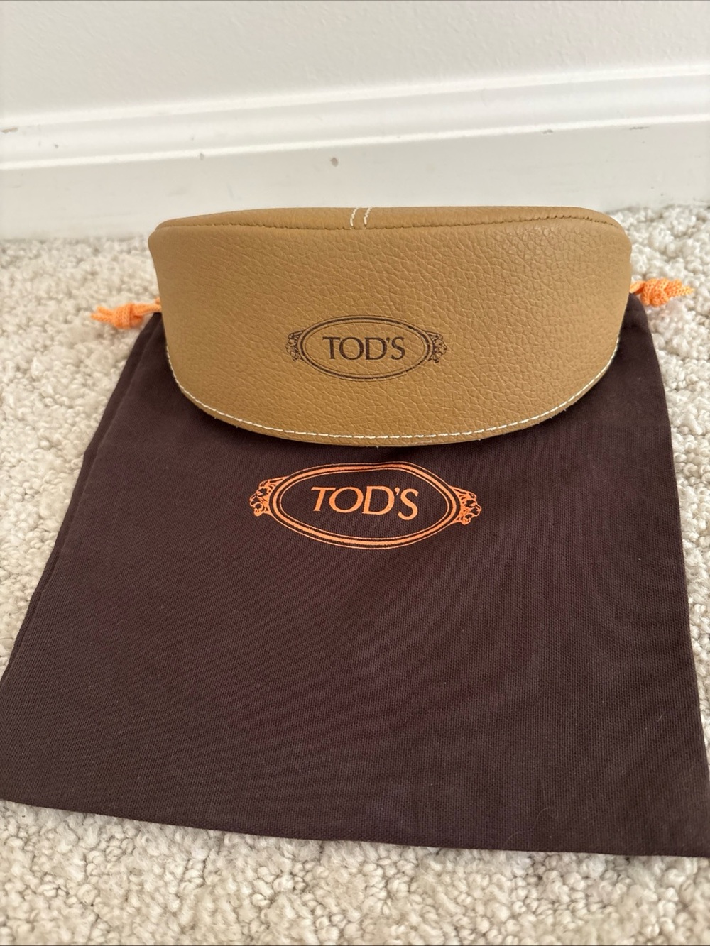SUNGLASSES CASE ONLY for Tod's Clamshell Semi-Soft Leather, Includes Pouch